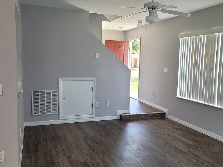 103 Coconut Palm Way — Photo 2