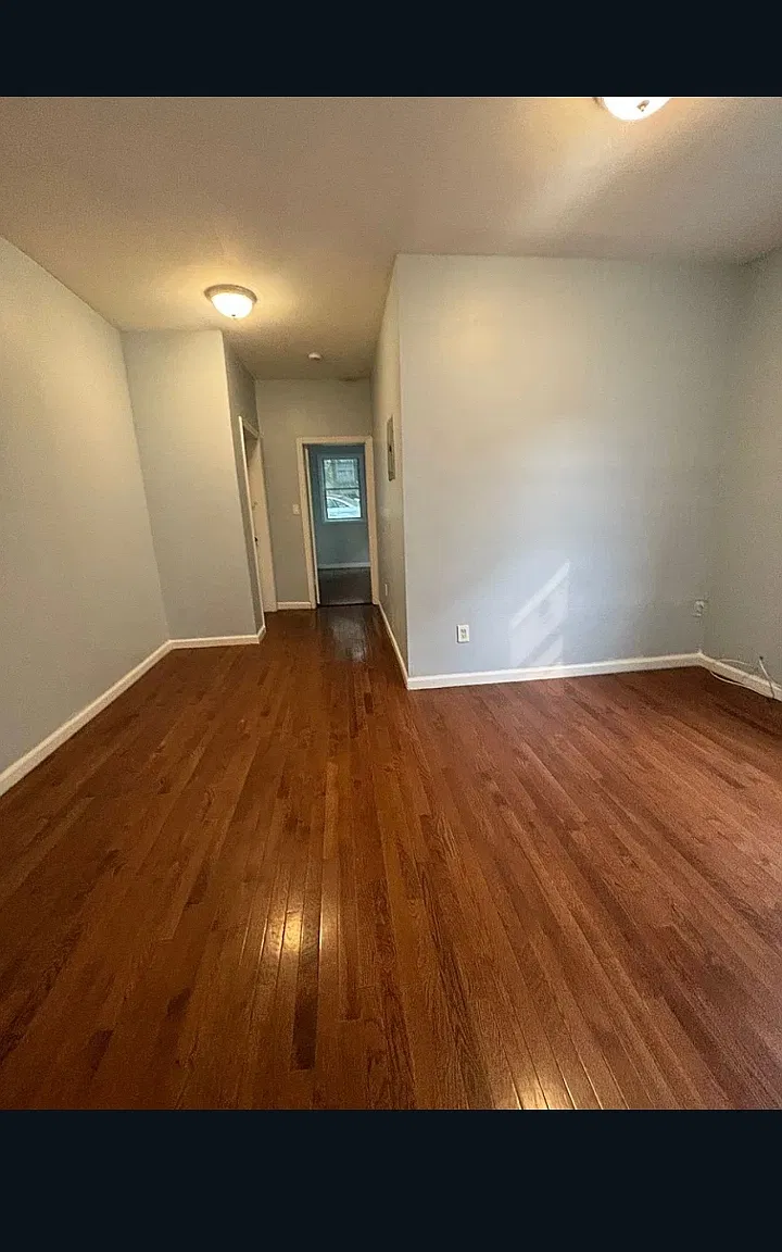 2 bed, $1,950 — Photo 4