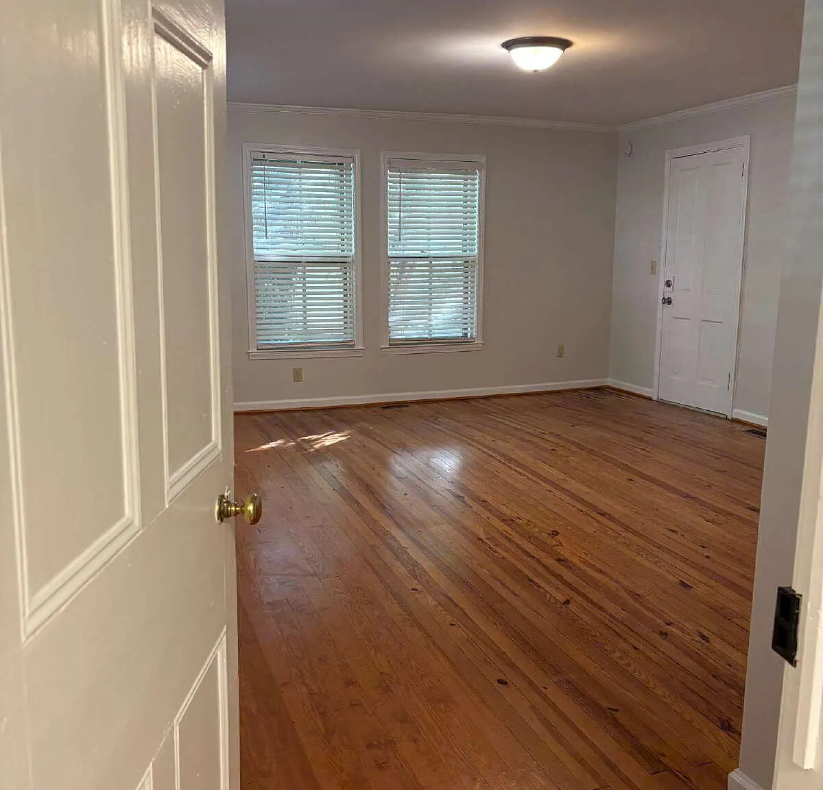 4 bed, 2.0 bath, $1,850 — Photo 4