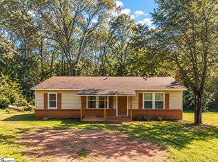 210 Washborn Ave, Pendleton, SC 29670
