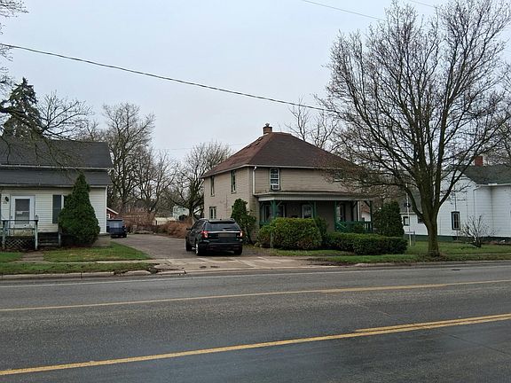 3rd image of 125 W Beecher St