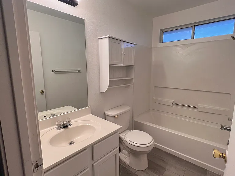 Full Bath Upstairs