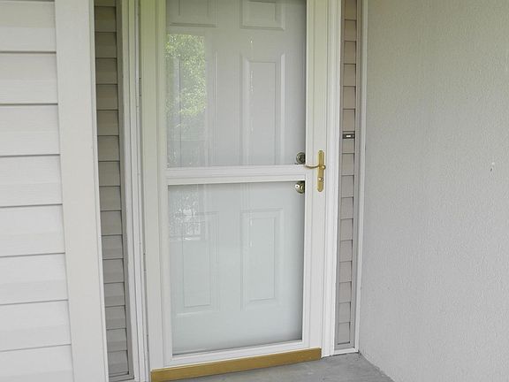 5th image of 140 W Rockford Dr