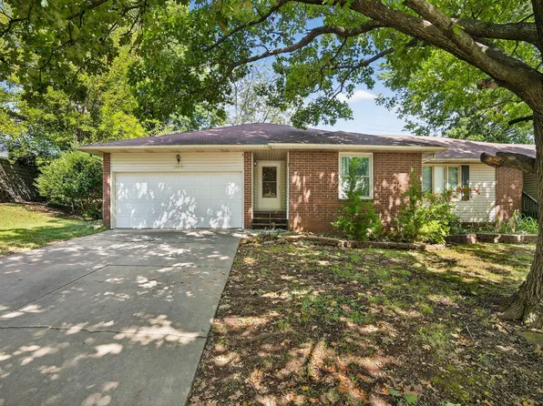 305 E Cardinal Street, Springfield, MO 65810