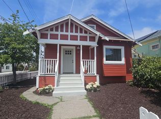 1068 66th St, Oakland, CA 94608