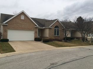 3176 Crystal Ct, Lambertville, MI 48144