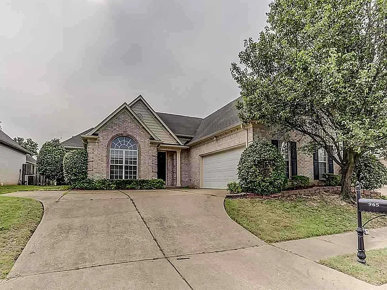 965 W Nesting Wood Dr — Photo 1