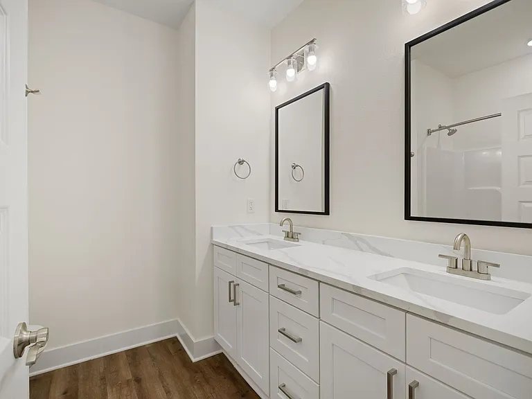 2713 SW Shackelton Ave #1 — Photo 17