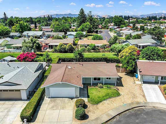 5th image of 144 Lassen Circle