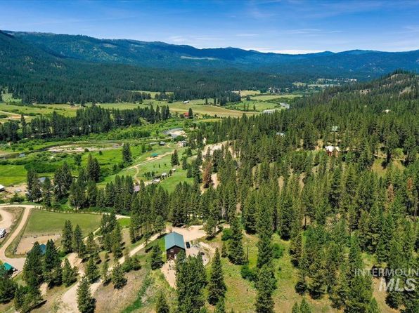 Gooseberry Creek Ln, Garden Valley, ID 83622