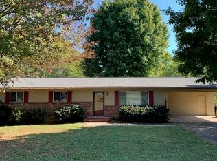 4000 Sycamore Dr NW, Cleveland, TN 37312