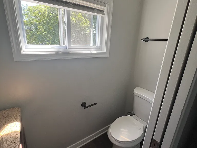 511 Wildwood Pkwy — Photo 9