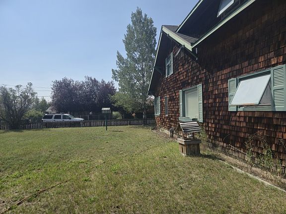 4th image of 3207 Phillips St