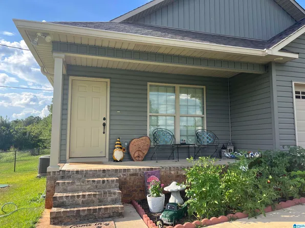 276 Hawk Pass, Anniston, AL 36207
