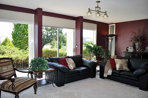 Living Room with a view to the East