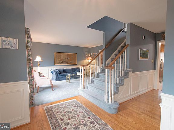 2nd image of 920 Lamberhurst Close