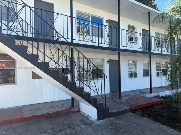 1306 NW 61st St APT 5, Miami, FL 33142