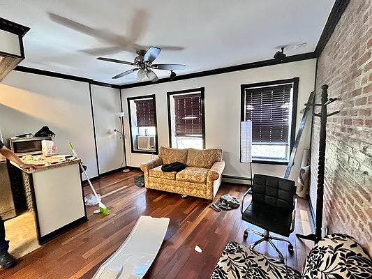 Rented by Highline Residential | media 26