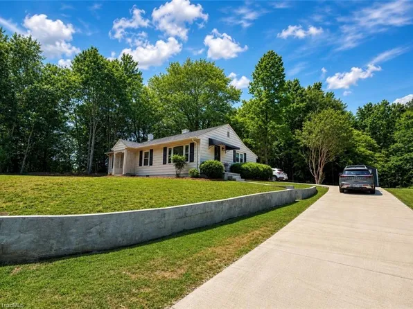 1416 Perryman Rd, Lexington, NC 27295