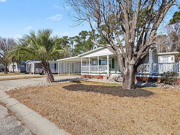 4th image of 300 Kanawha Trail