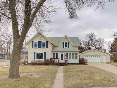 690 Washington St, Prairie Du Sac, WI, 53578