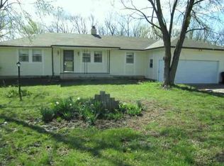 9021 SW 24th St, Topeka, KS 66614