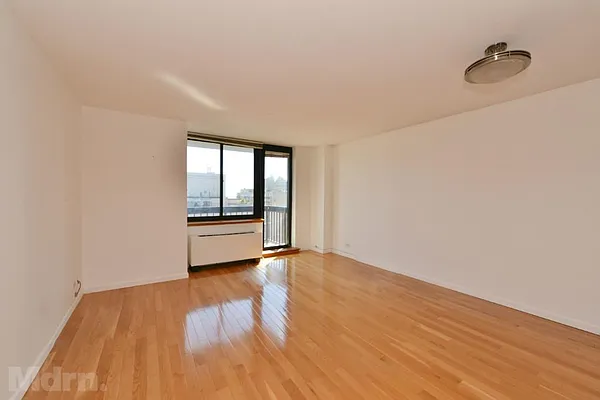 Rented by Mdrn Residential | media 46