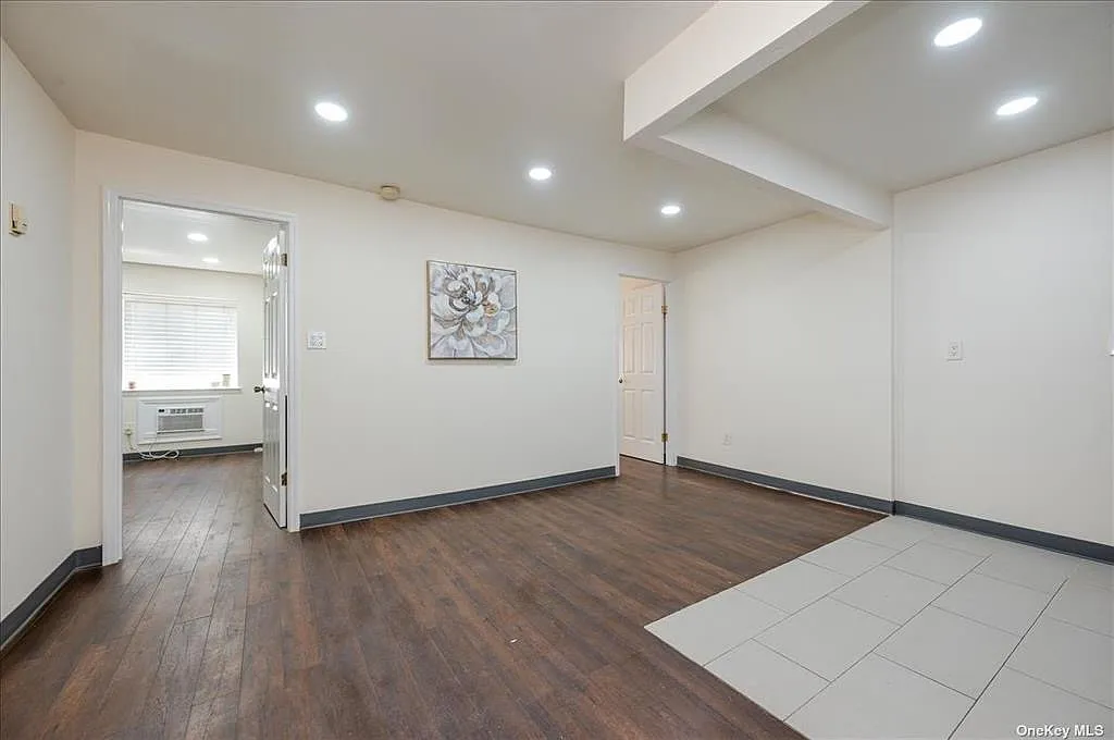 2 bed, 820 sqft, $2,480 — Photo 2