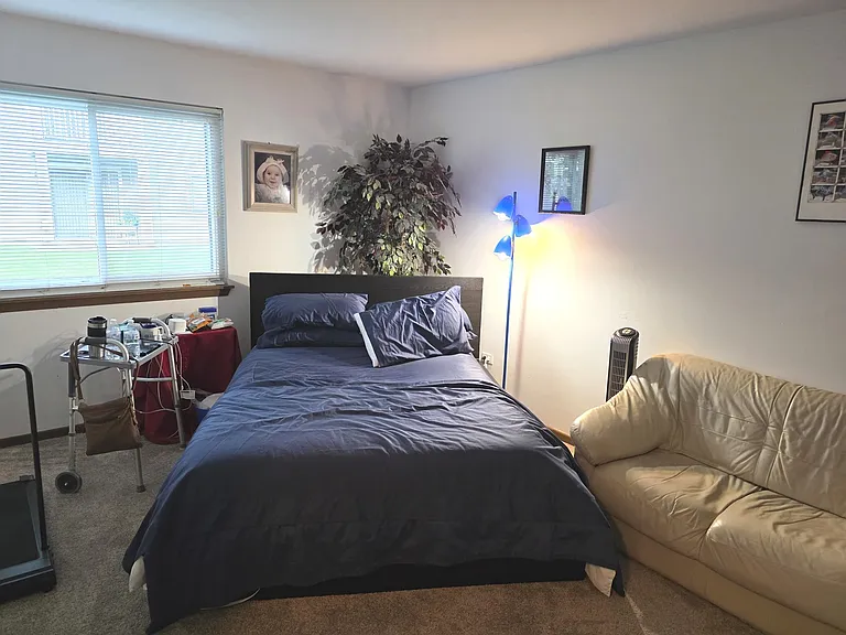 951 Glouchester Cir #0 — Photo 10