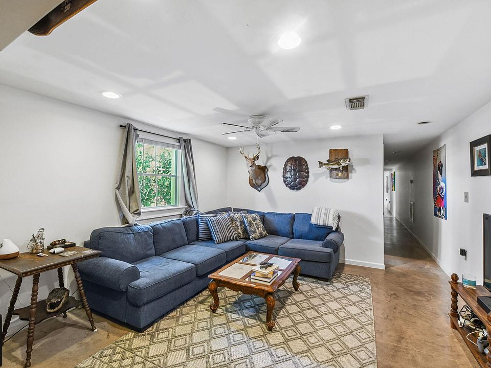 1st image of 5904 Tchoupitoulas St #A