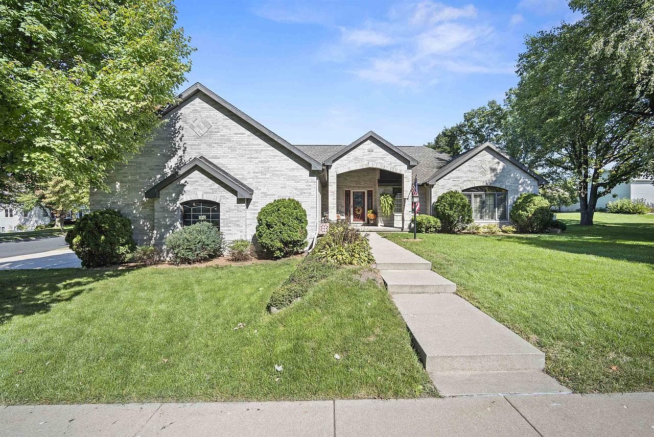 1620 Chapin Ln, Stoughton, WI 53589 Zillow