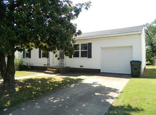 1905 W Main St, Collinsville, OK 74021