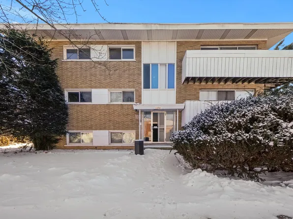 13701 S Atlantic Ave, Riverdale, IL 60827
