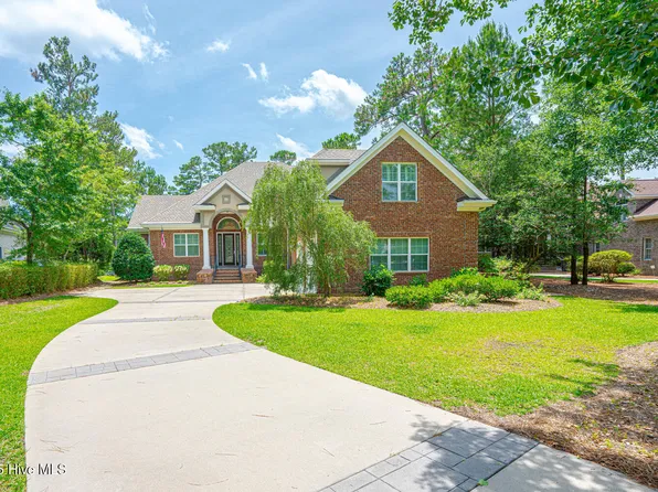 545 Gladstone Circle SW, Ocean Isle Beach, NC 28469