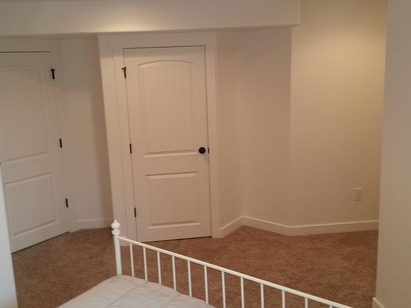 4th image of 4043 E Oakland Hills Dr