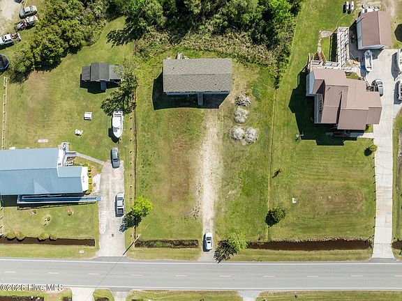2nd image of 994 Merrimon Road