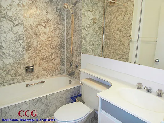 Rented by CCG Real Estate Brokerage | media 12