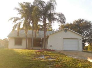 8885 100th Ct, Vero Beach, FL 32967