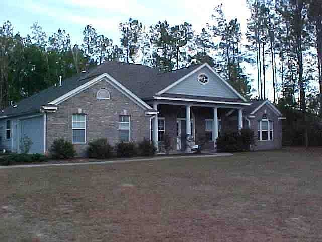 1st image of 7 Bunting Dr