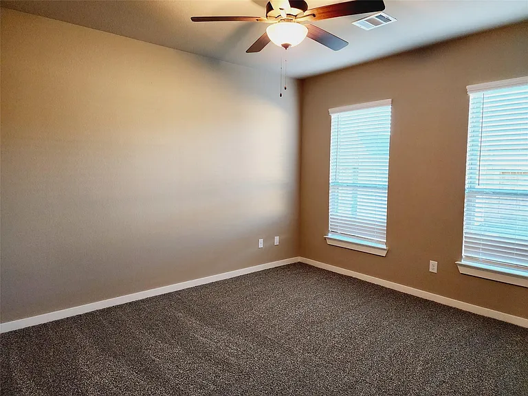 9836 Grosbeak Ln — Photo 21