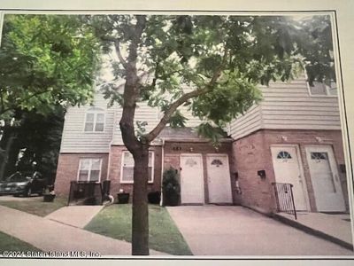 121 Eaton Pl, Staten Island, NY, 10302