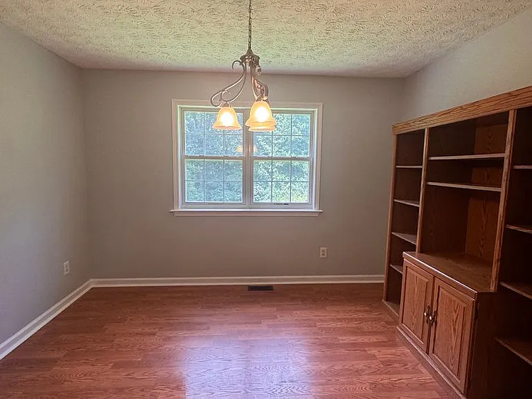 292 New Hope Rd — Photo 4