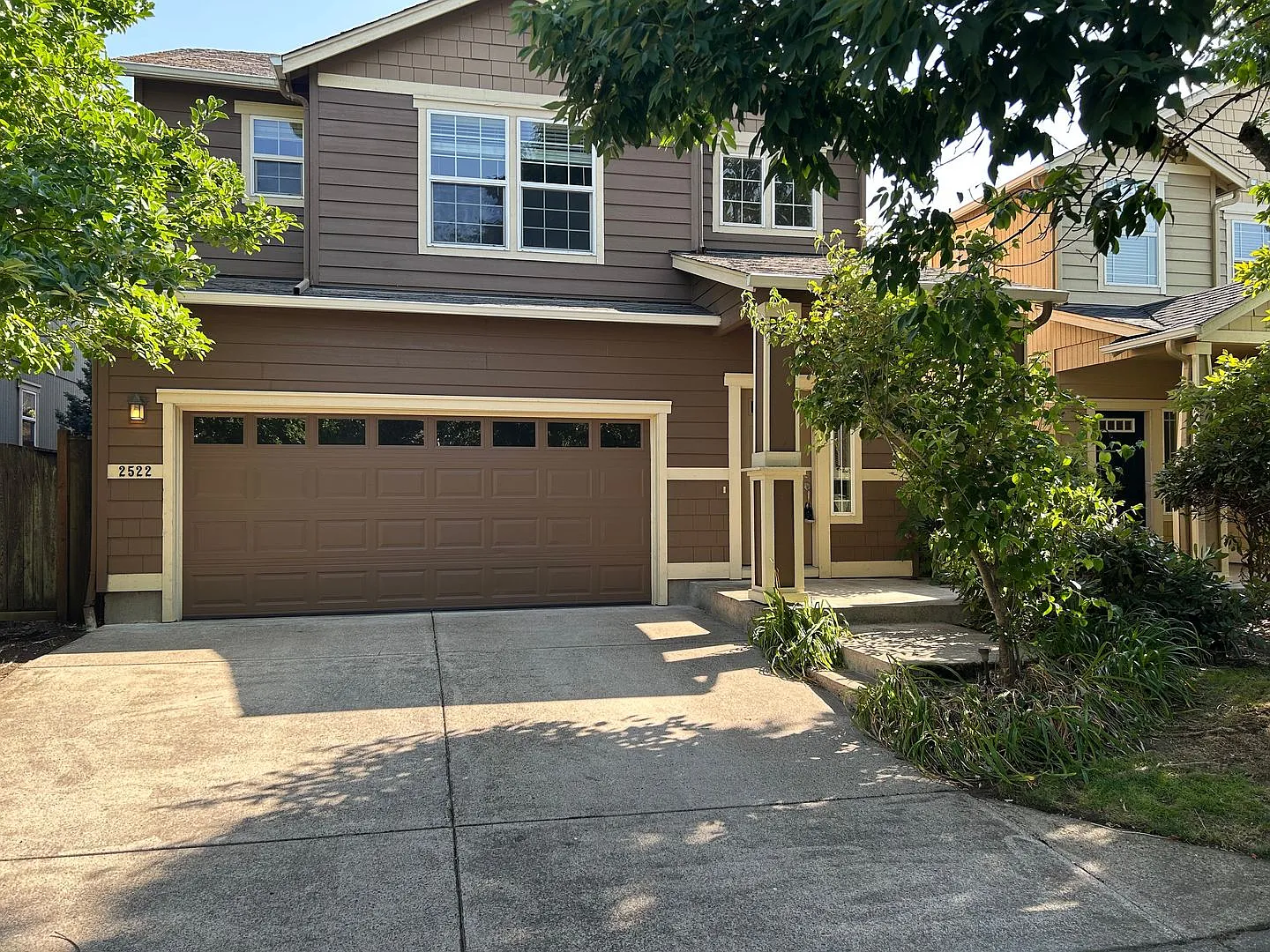 2522 Mountain Terrace — Photo 3