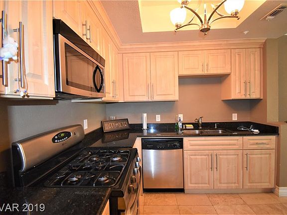 4th image of 220 E Flamingo Rd Unit 302
