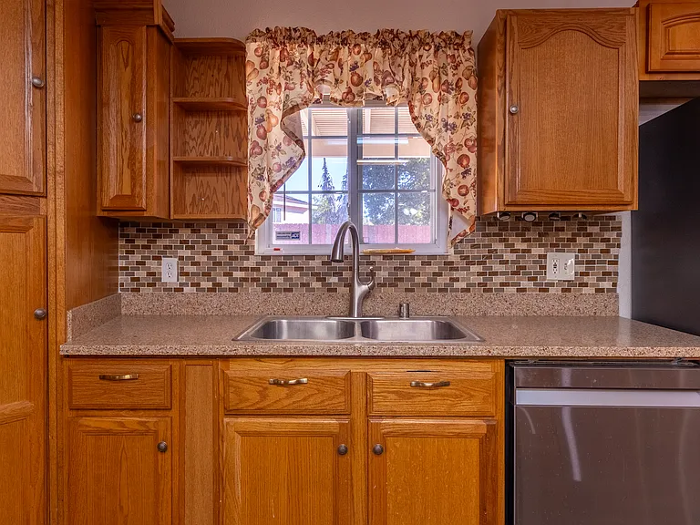 5500 Sunset Oak Ct — Photo 48