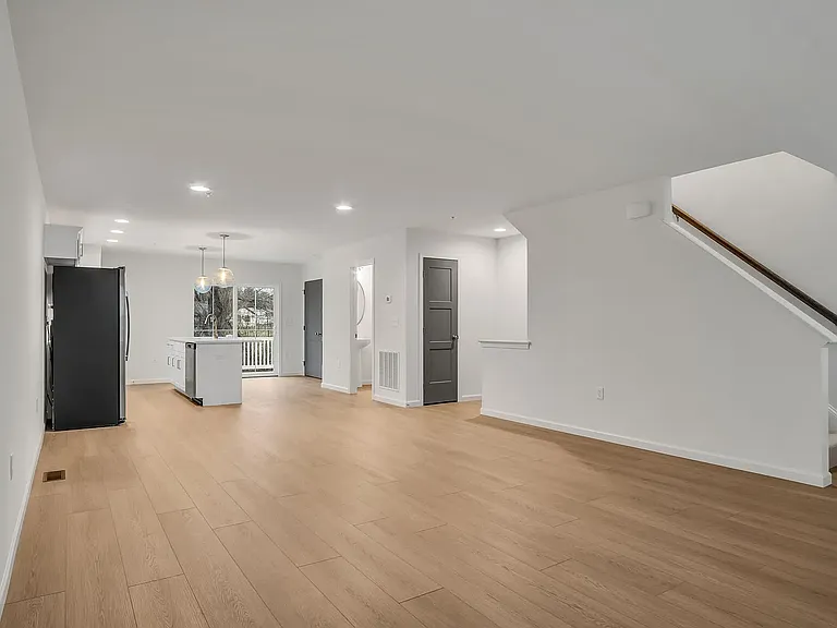 20 Morgan Cir — Photo 7