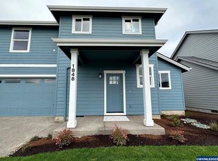 1848 SE Blueberry St, Dallas, OR 97338
