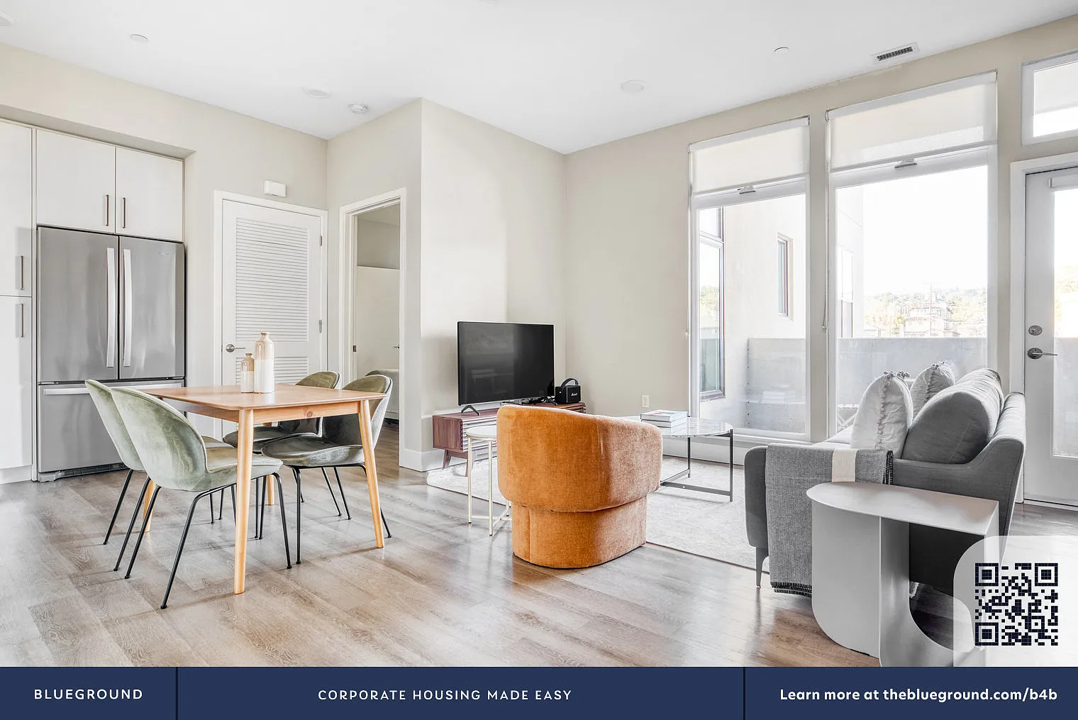 2 bed, 2.0 bath, 1010 sqft, $6,310 — Photo 4