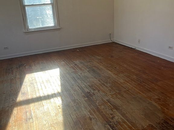 2nd image of 14340 Kilpatrick Ave