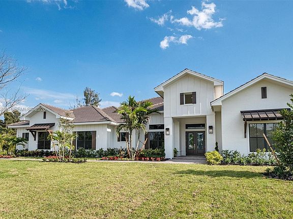 2nd image of 11900 SW 14th Pl